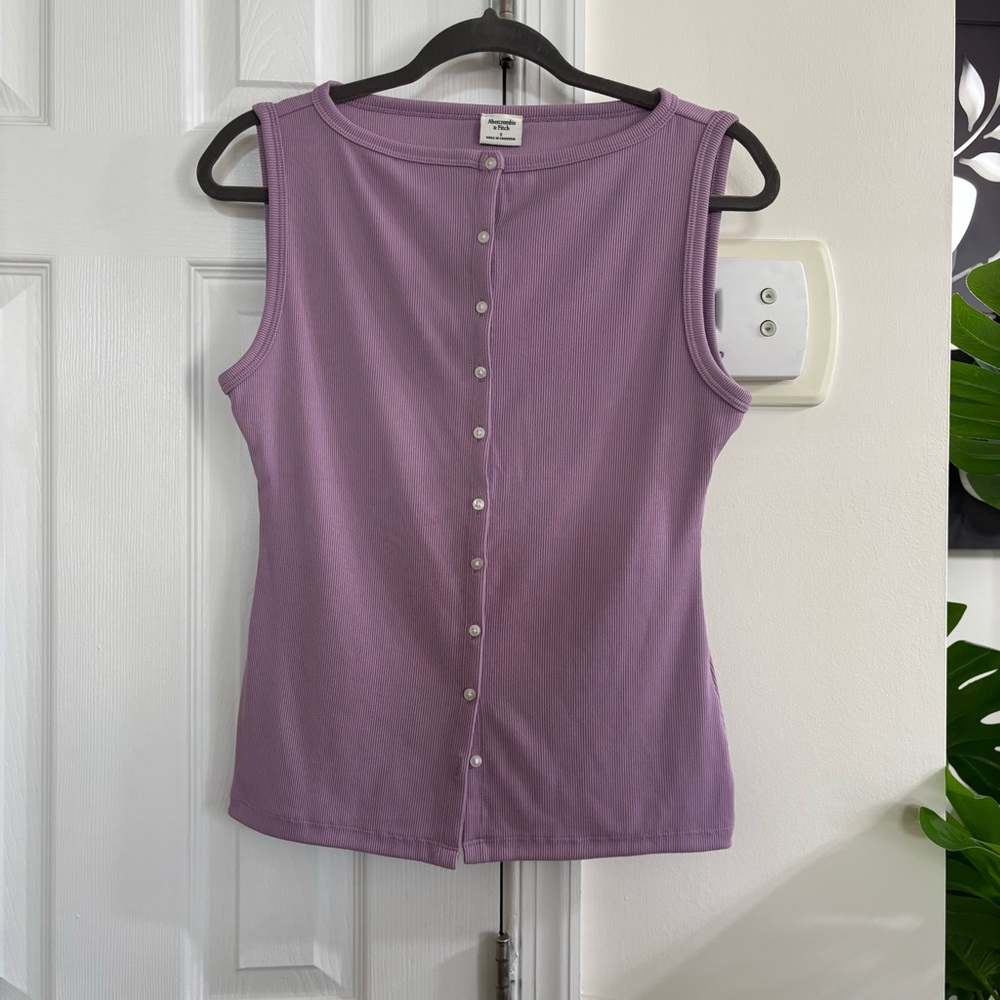 SOLD A&F Ribbed Boatneck Tank